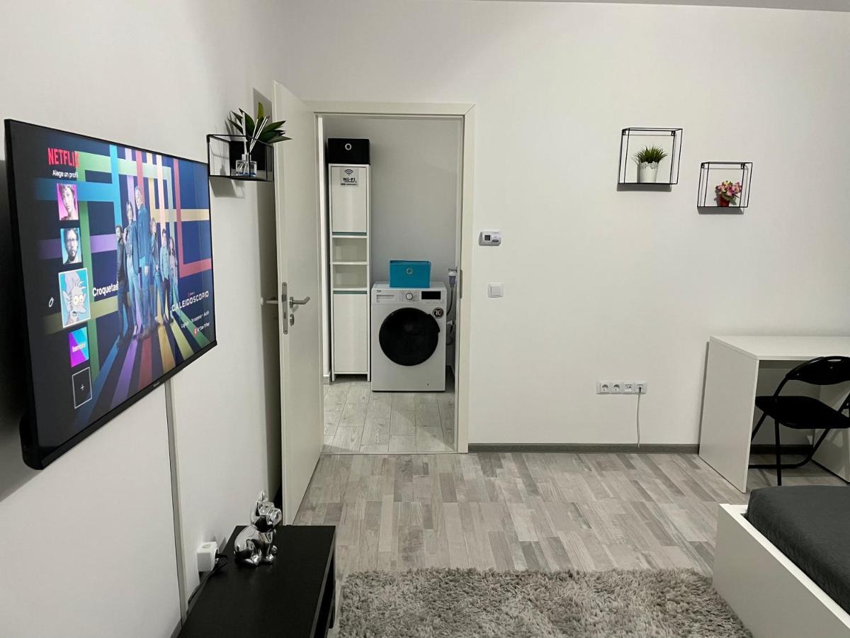Royal Apartment Brasov Bagian luar foto